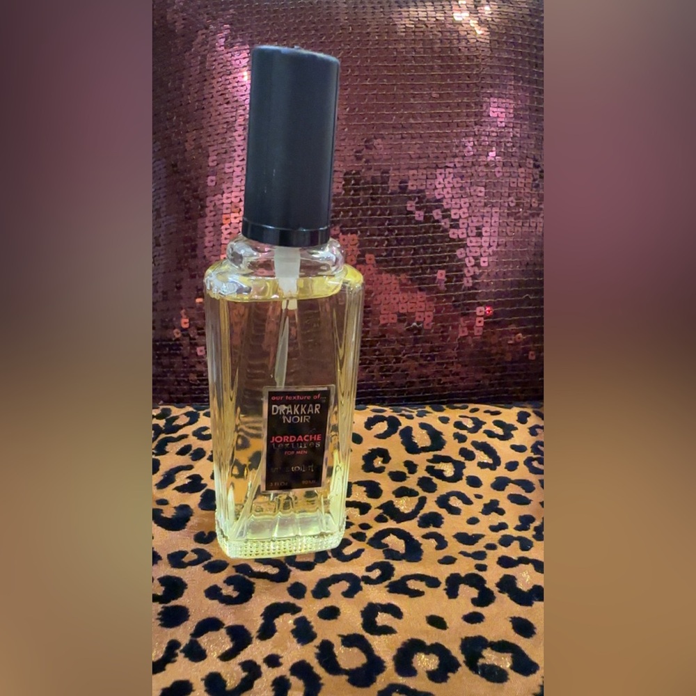 Jordache Noir Eau de Toilette with Black Cap